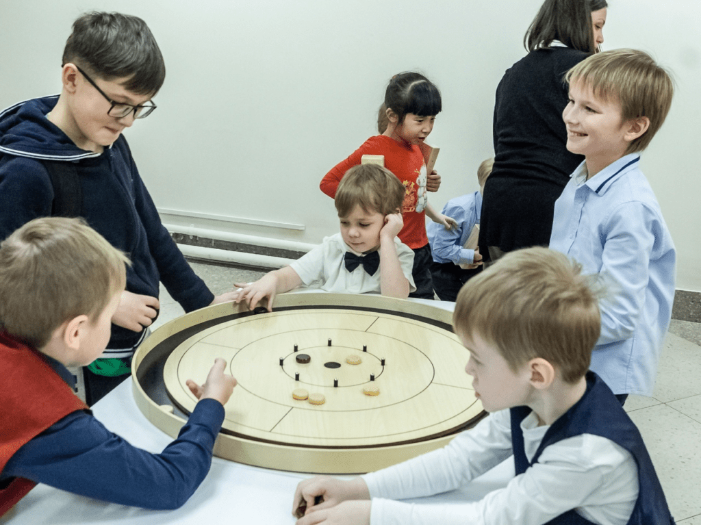 Приглашаем детей на игротеку Приглашаем детей на игротеку