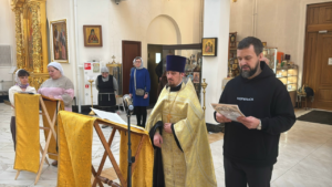 Участник приходской общины принес обет трезвеннического воздержания