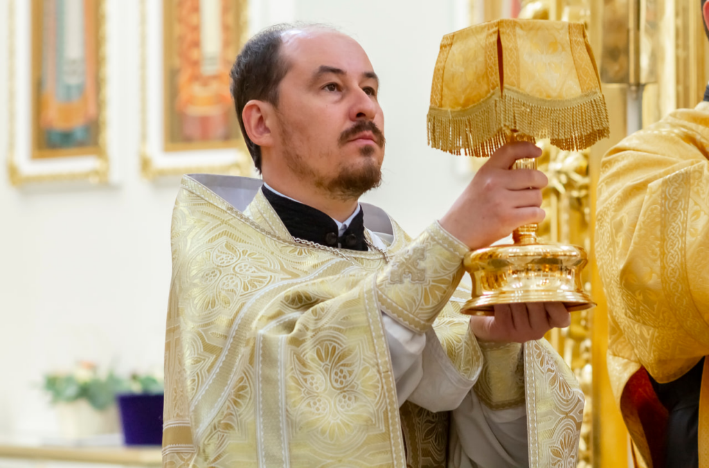 Сердечно поздравляем!