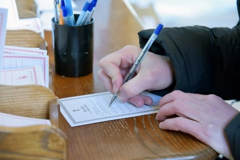 Продолжается прием записок на родительскую субботу