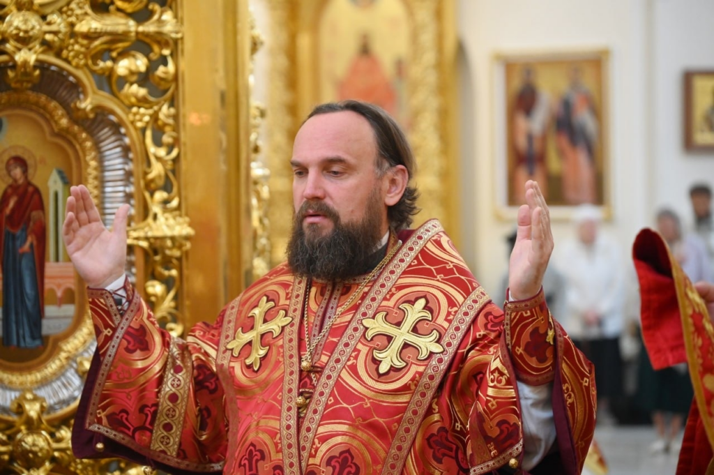 В день Усекновения Главы Иоанна Предтечи Крестителя Господня, управляющий Северо-Восточным Московским викариатством митрополит Звенигородский Арсений совершил Божественную литургию в нашем храме
