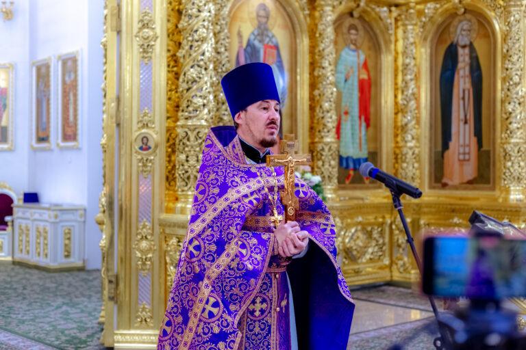 Проповедь настоятеля в праздник Воздвижения Креста Господня